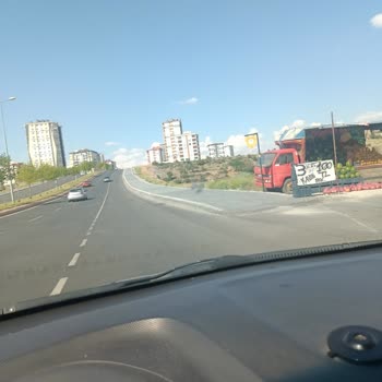 Kayseri Büyükşehir Belediyesi Seyyar Satıcı Hem Vergi Ödemiyor Hem Satış Yapmaya Devam Ediyor!