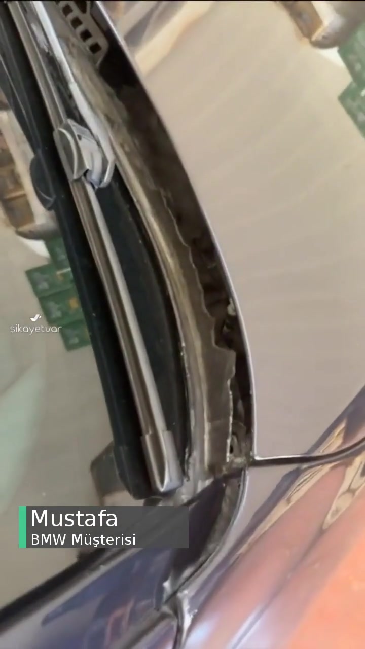 BMW Ön Cam Plastiği videonun kapak resmi
