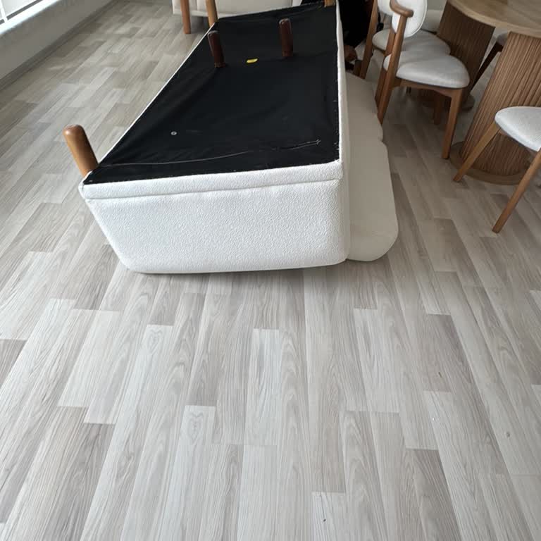 Çetmen Mobilya'dan Eksik Ve Hasarlı Teslimat Mağduriyeti