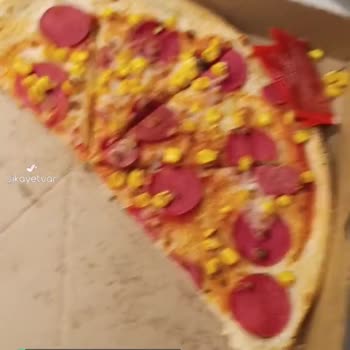 Pasaport Pizza Yemeksepeti Kuryesine Afiyet Olsun!