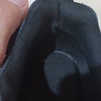 Kısa Sürede Yıpranan Ayakkabı İçin Garanti Dışı Bırakıldım, Çözüm Bekliyorum