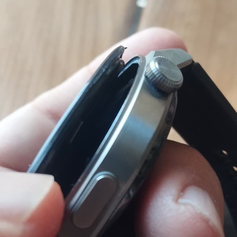 Huawei GT3 Pro Saatimde Cam Tekrar Çıktı, Kronik Sorun Mağduriyet Yaratıyor