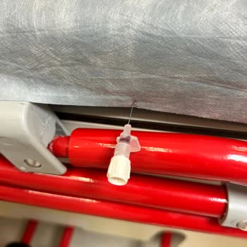 Acil Serviste Dikkatsiz Hemşirelik Uygulaması Ve Hijyen İhlali