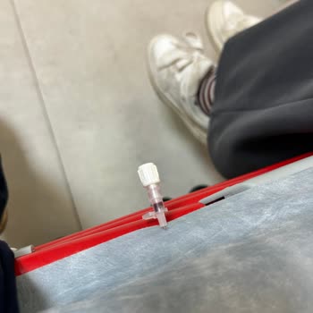 Acil Serviste Dikkatsiz Hemşirelik Uygulaması Ve Hijyen İhlali