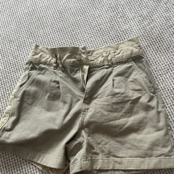 LCW’den Aldığım Şort İlk Yıkamada Renk Değiştirdi