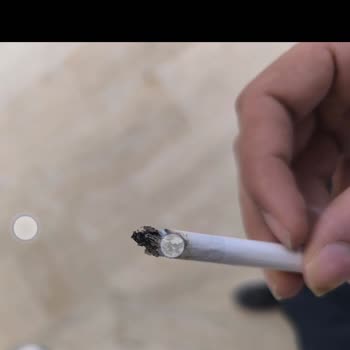 Winston Dark Blue Sigarada Patlama Ve Tütün Kalınlığı Sorunu Yaşanıyor