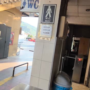 Fethiye Otogarı Tuvaletinde Hijyen Sorunu Ve Fahiş Ücret Şikayeti