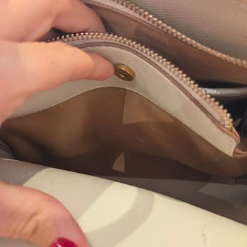 İpekyol Çantada Üretim Hatası Ve Değişim Sorunu