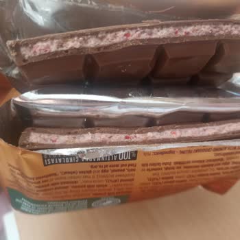 Bademli Diye Aldım, İçinden Çilekli Çikolata Çıktı