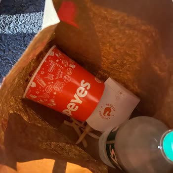 Yanlış Sipariş Ve Eksik İade: Popeyes Kova Menüsünde Hayal Kırıklığı