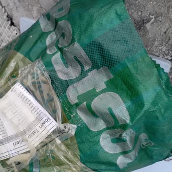 Solucan Gübresi Yerine Saman Ve Taş Dolu Toprak Gönderildi