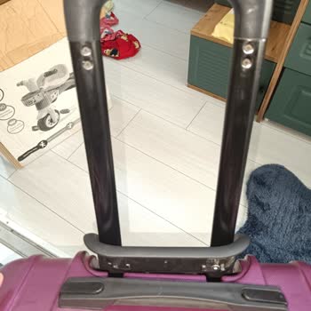 Sunexpress Uçuşunda Valizim Hasar Gördü, Sorumluluk Alınmıyor!