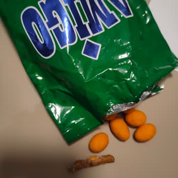 Cips Fıstık İçinden Odun Parçası Çıktı, Sağlığımız Tehlikede!