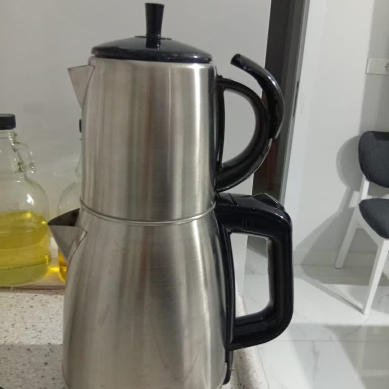 Garantiye Gönderilen Çay Makinesi Tamir Edilmedi Kulpu Kırık Döndü Mağduriyet Yaşadık