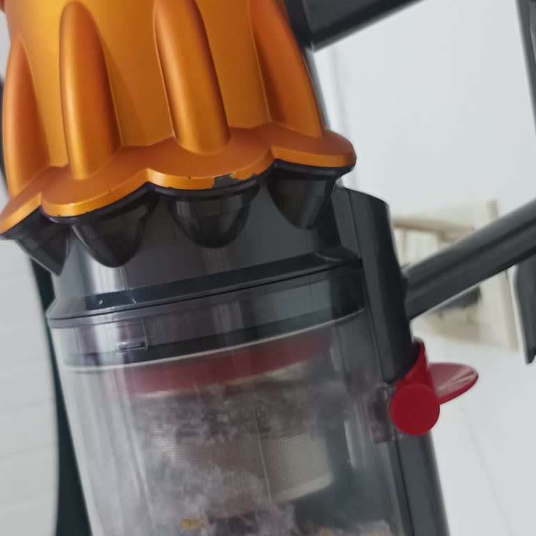 Dyson Süpürgemdeki Tasarım Hatası Ve Servis Sürecindeki Mağduriyet