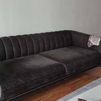 Koltuk Takımında Kalıcı Leke Ve Katlanma Sorunu Çözülmüyor