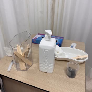 Anatolia Hospital Aspendos Hastanesi Acil Servisinde Hijyen Ve İlgi Eksikliği