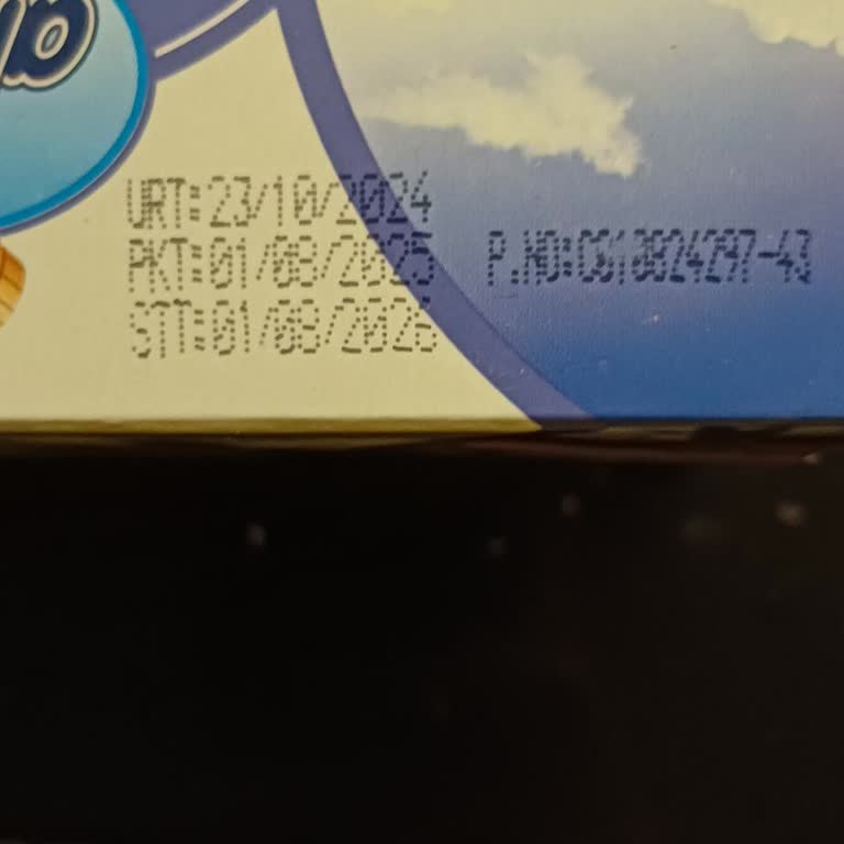 BİM Bozuk Beyaz Peynir Mağduriyeti: Son Kullanma Tarihi Geçmemiş Ürün Taze Değildi