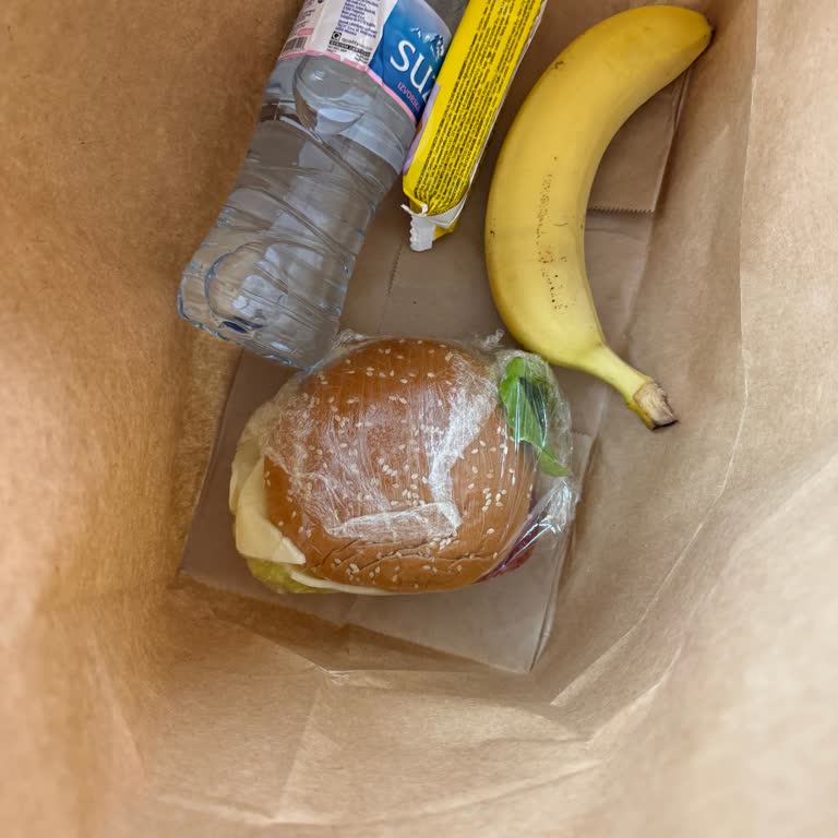 Tur Programında Vaat Edilen Yarım Pansiyon Hizmetinin Eksik Sunulması Ve Mağduriyet