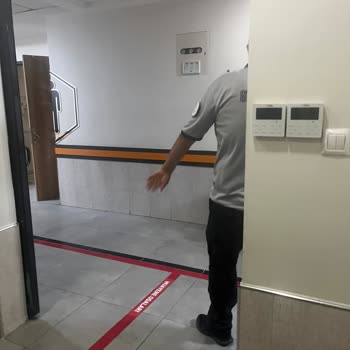 Çocuk Acil Servisi Güvenlik Görevlilerinin Davranışları Hakkında Şikayet