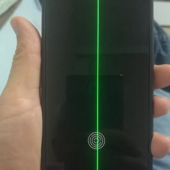 Realme Telefonumda Yeşil Çizgi Sorunu