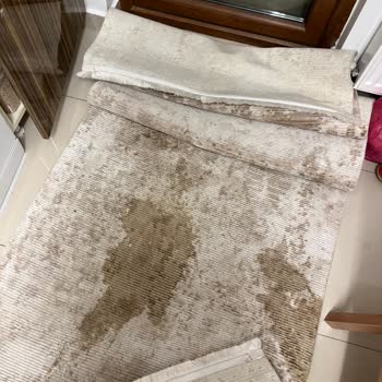 Eksik Ve Dökülen Ürünler Nedeniyle Maddi Zarara Uğradım, Çözüm Bekliyorum