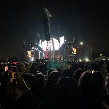 Konserde Görüş Engellendi, Güvenlik Ve Sağlık Yetersiz Kaldı!