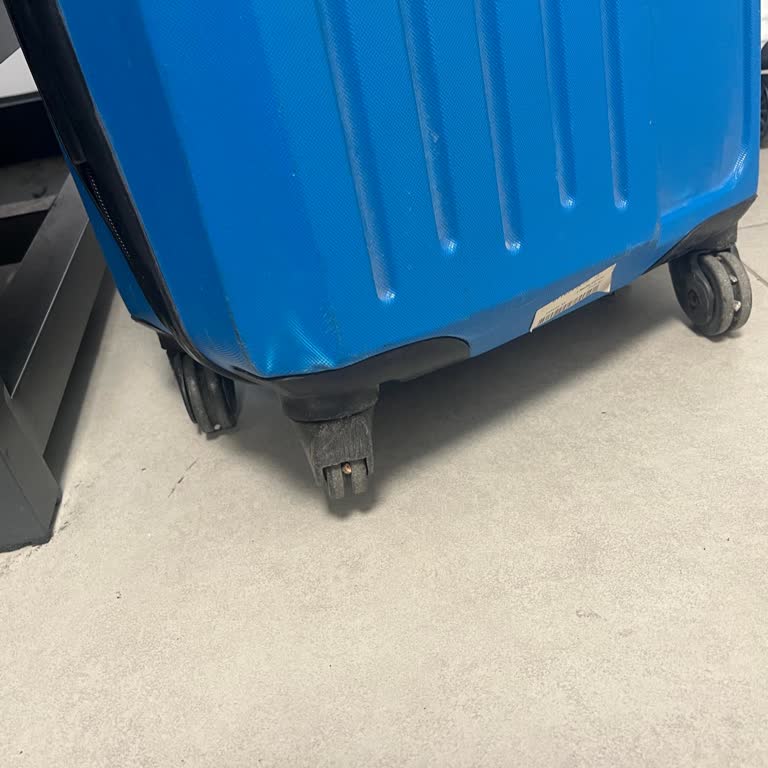 Bagajım Kırık Teslim Edildi, Bilgilendirme Yapılmadı Ve Zararım Karşılanmadı