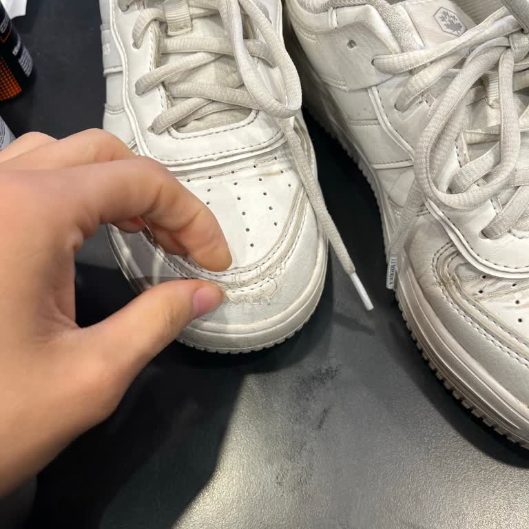 Kısa Sürede Deforme Olan Ayakkabı Ve İnceleme Sonuçlarından Memnuniyetsizlik