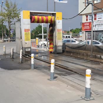 Otomatik Yıkama Makinesi Aracımın Sileceğini Kırdı, Zararım Karşılanmıyor