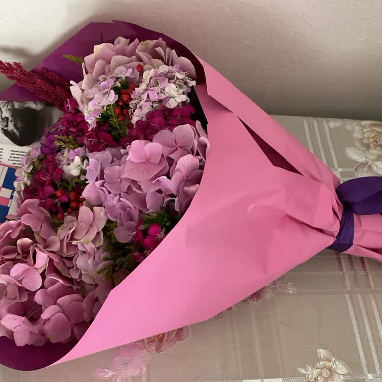 Solmuş Ve Farklı Çiçek Buketi, İlgisiz Müşteri Hizmetleriyle Mağduriyet Yaşadım