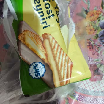 Aknaz Kaşar Peyniri Son Kullanma Tarihinden Önce Küflendi