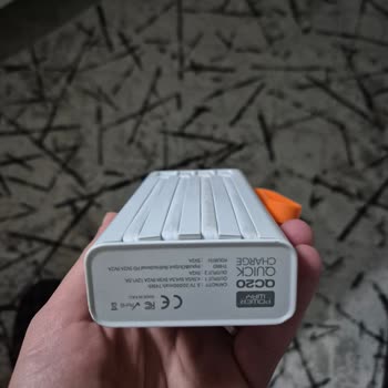 Powerway QC20 Powerbank %40'tan Aniden Kapanıyor, Çözüm Bekliyorum!