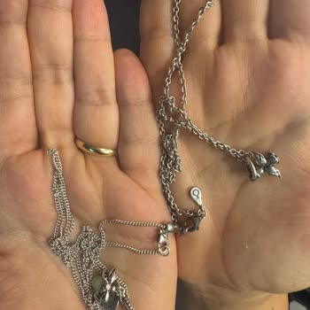 Yeni Alınan Kolyede Kısa Sürede Kararma Ve Renk Değişimi Sorunu