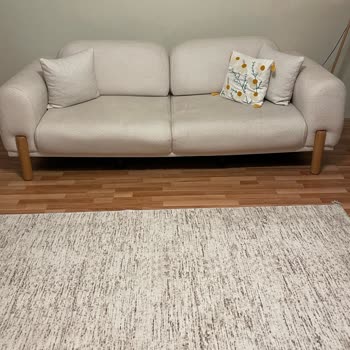 Koltuk Takımında Yaşanan Çökme Ve Yetersiz Satıcı Desteği