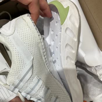 Kısa Sürede Hasar Gören Ayakkabımın İadesi Reddedildi