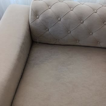 Kısa Sürede Renk Solan Koltuklar Mağduriyet Yarattı