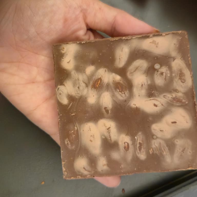 Aldığım Kahve Dünyası Bademli Çikolata Bozuk Çıktı, Değişim Talep Ediyorum