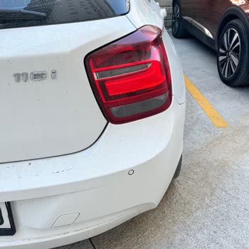 BMW 1 Serisi'nde Sürekli Devam Eden LED Lamba Ve Cam Fitili Sorunları