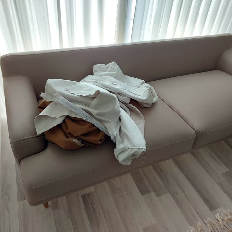 Koltuk Takımında Sürekli Deformasyon Ve Uygunsuz Kumaş Değişimi