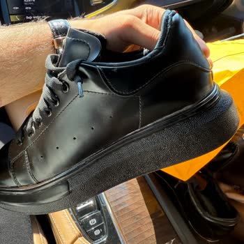 Kısa Sürede Açılan Ayakkabı Tabanı Ve Uzayan Değişim Süreci