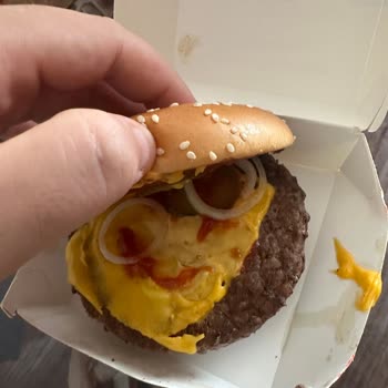 Soğan Alerjime Rağmen Siparişimde Sürekli Soğan Çıkıyor, İade De Yapılmıyor