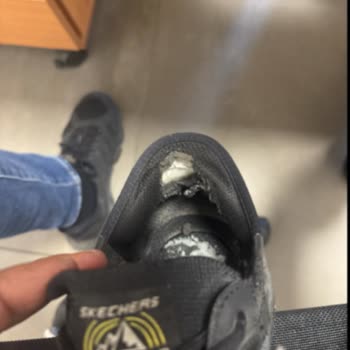 Skechers Ayakkabı Kısa Sürede Yıprandı, Garanti Süreci Mağduriyet Yarattı