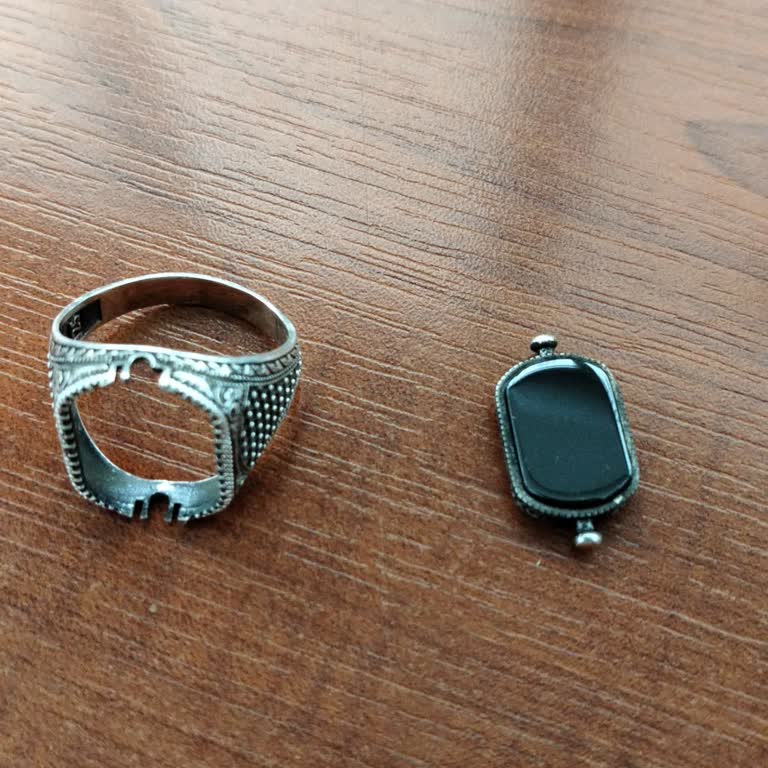 Yanlış Beden Yüzük, Kırılma Ve Yetersiz Çözüm: Mağduriyetimin Giderilmesini İstiyorum