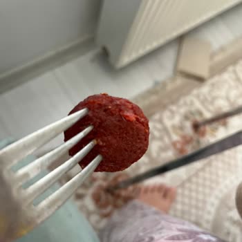 Namet Sucukta Kıl Çıktı Müşteri Hizmetleri Çözüm Sunmadı