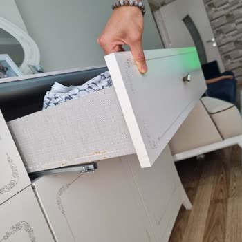 Alfemo'dan Aldığım Sandalye Ve Konsolda Kısa Sürede Yaşanan Arızalara Çözüm Bulunamıyor