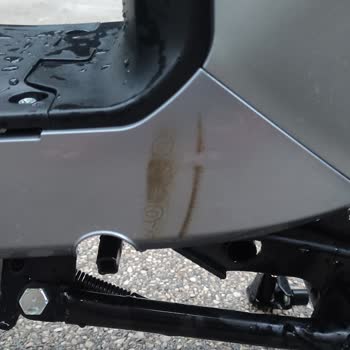 A101 Ekstra'dan Alınan Elektrikli Motosiklette Teslimattan İtibaren Geçmeyen Plastik İzleri