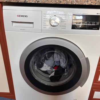 Siemens IQ 500 Çamaşır Makinesinde Garanti Sonrası Paslanma Ve Ücret Talebi Mağduriyeti