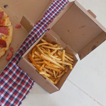 La Serra Pizza Şubenizin Hijyen Denetiminden Geçirilmesini Talep Ediyorum