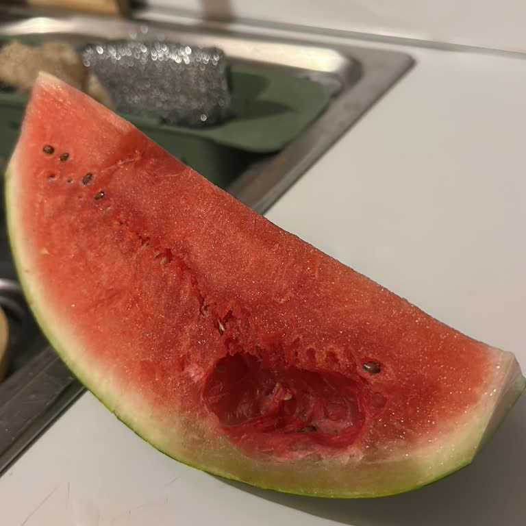 Migros Sanal Market'ten Alınan Bozuk Karpuz Ve Yetersiz Müşteri Hizmeti